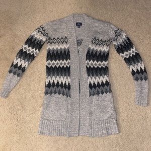 American Eagle Outfitters sweater